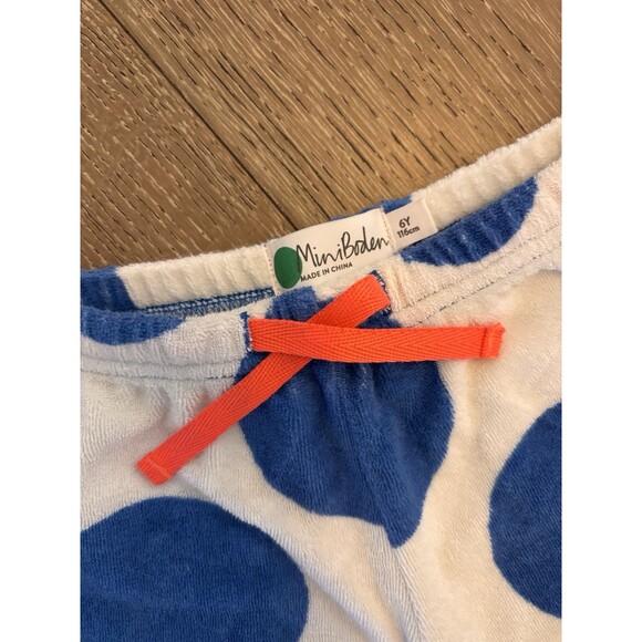 Mini Boden Terry Cloth Blue Polka Dots Shorts Girl Sz 6Y Back Pockets - Picture 2 of 5